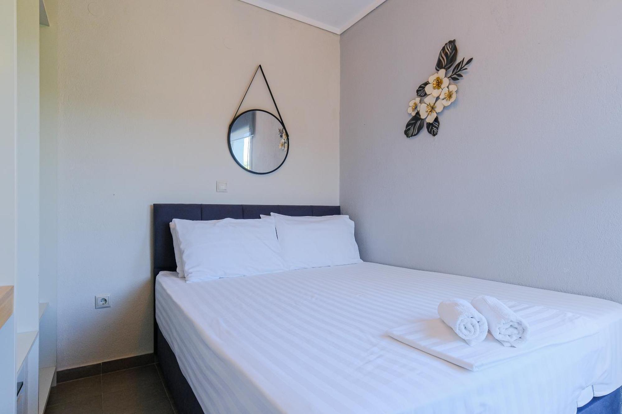 Deluxe Chrousso Pool Villa 帕利乌里翁 外观 照片